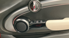 MINI Convertible 2.0 Cooper S Exclusive 2dr Auto [Comfort Pack] Petrol Convertible